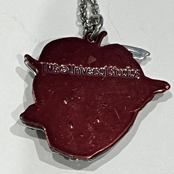 Universal Studios Snow White And The Huntsman Crow Necklace Charlize Theron - Picture 8 of 15